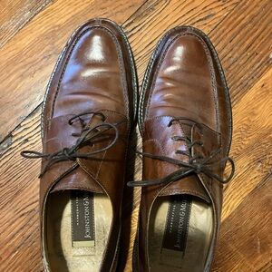 Johnston & Murphy Brown Oxfords with Smooth Leather and Polished Finish